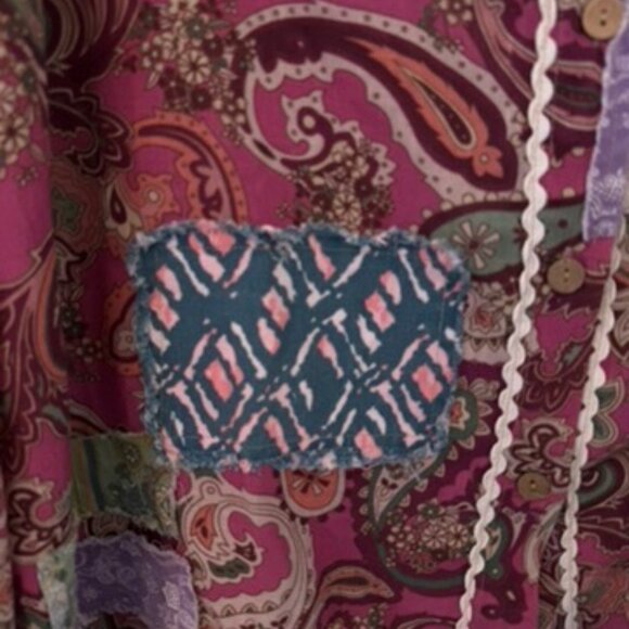 BLUE VELVET PAISLEY PATCHWORK OVERSIZED SHACKET - Picture 10 of 11